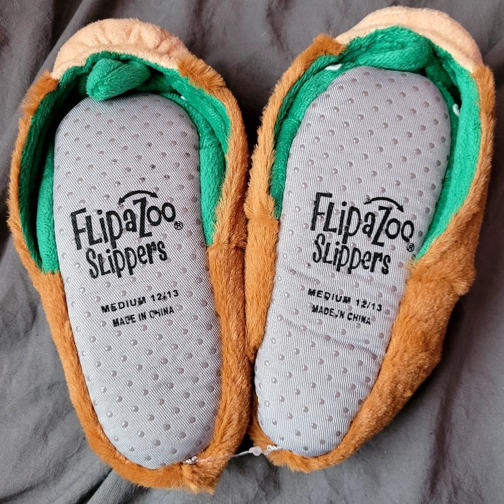 Slippers - Picture 5 of 5